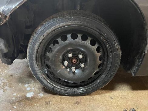 Used 2015 Chevrolet Cruze LT image 11