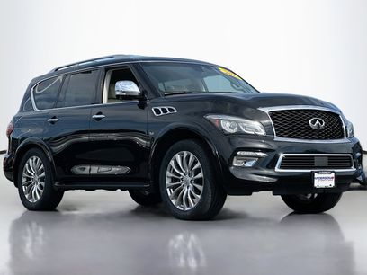 Used 2015 INFINITI QX80 4WD w/ Deluxe Technology Package