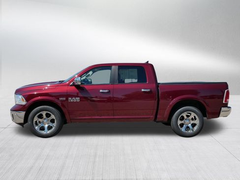 Used 2016 RAM 1500 Laramie w/ Convenience Group AWD/4WD image 4
