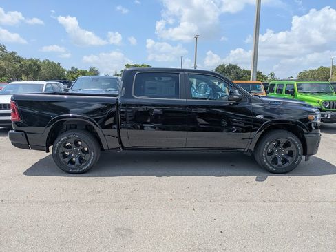 New 2026 RAM 1500 Big Horn AWD/4WD image 4