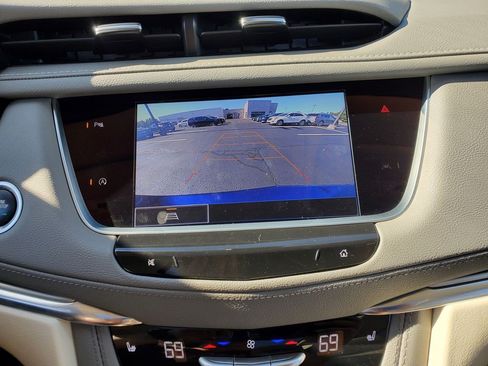 Certified 2023 Cadillac XT5 Premium Luxury AWD/4WD image 27
