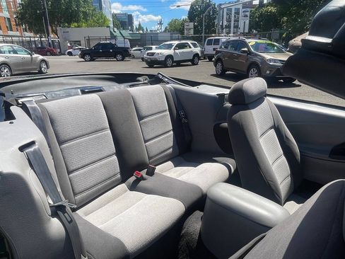 Used 2001 Ford Mustang Convertible RWD image 37