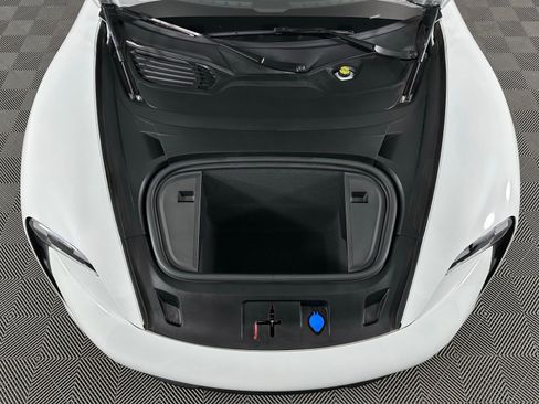 Used 2023 Porsche Taycan 4S image 24