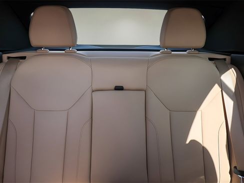 Used 2021 BMW 430i Convertible image 22