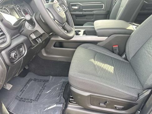 New 2026 RAM 2500 Big Horn AWD/4WD image 23