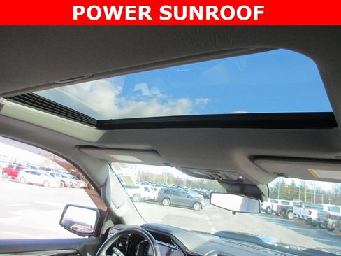 Certified 2022 Chevrolet Silverado 1500 LT Trail Boss w/ Convenience Package II image 13