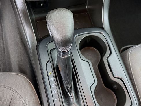 Used 2022 Chevrolet Colorado W/T w/ WT Convenience Package image 18