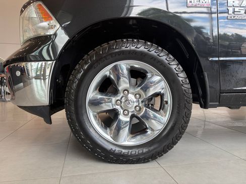 Used 2019 RAM 1500 Big Horn AWD/4WD image 11