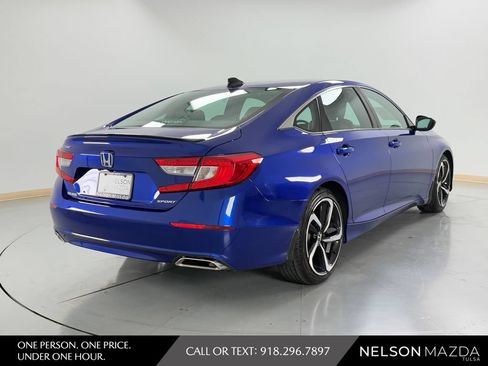 Used 2022 Honda Accord Sport image 6