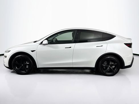 Used 2026 Tesla Model Y Long Range AWD/4WD image 7