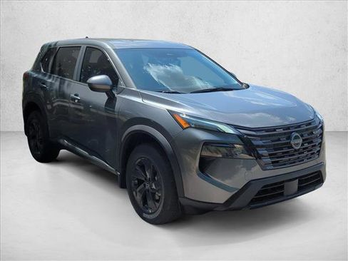 New 2026 Nissan Rogue SV FWD image 3