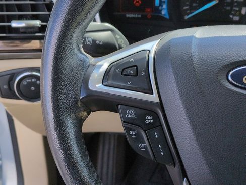 Used 2013 Ford Fusion SE image 19