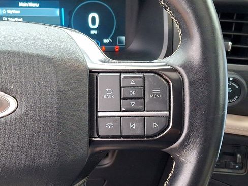 Used 2023 Ford Expedition Platinum image 23