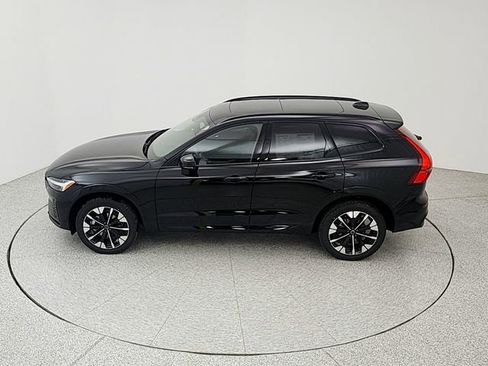 New 2026 Volvo XC60 B5 Plus w/ Climate Package image 36