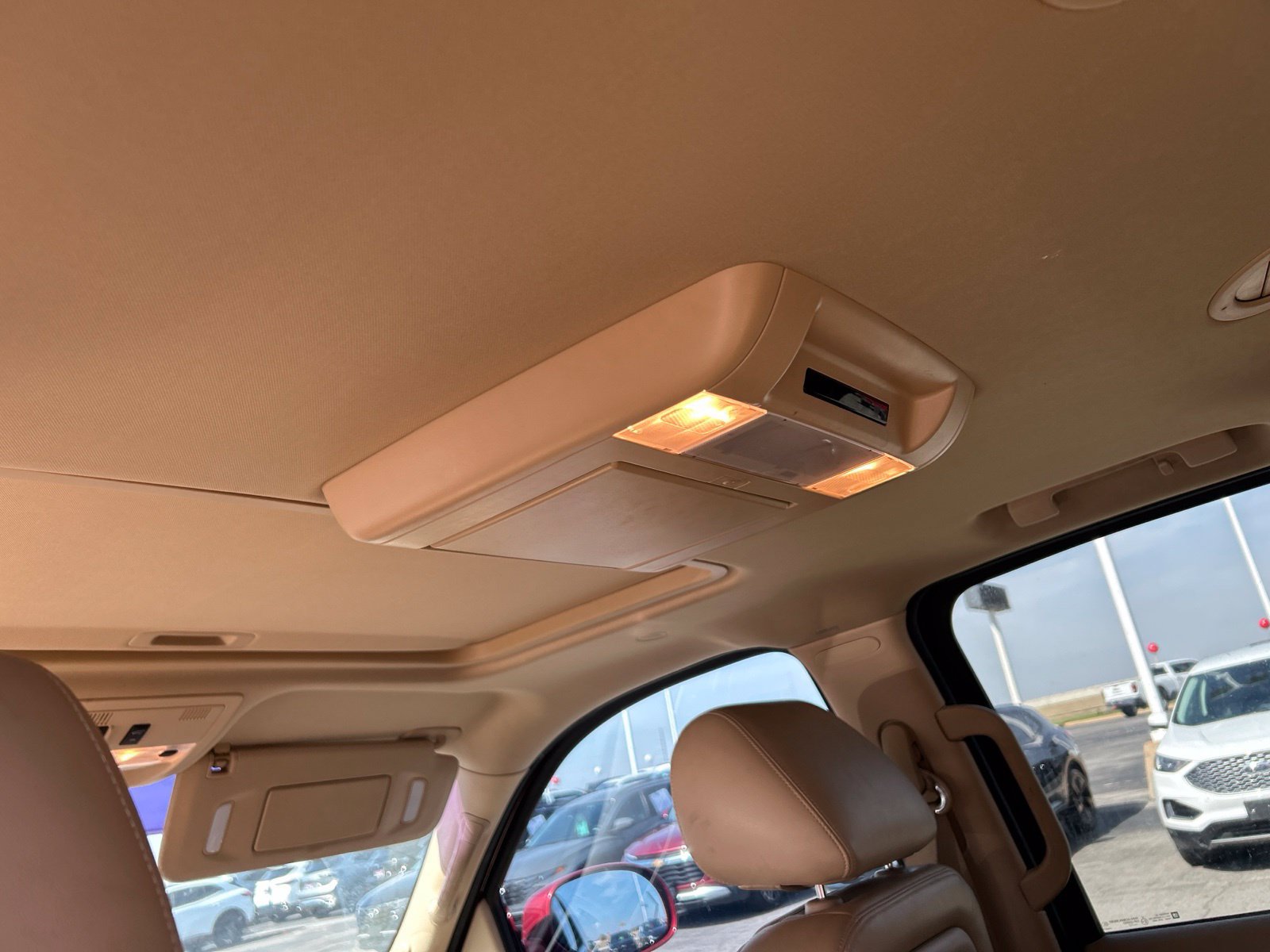 Used 2014 Cadillac Escalade ESV Premium AWD/4WD image 8