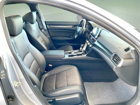 Used 2020 Honda Accord Sport image 24