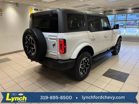 Used 2023 Ford Bronco Outer Banks AWD/4WD image 24