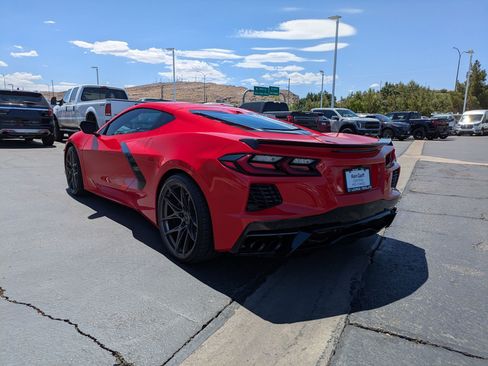 Used 2022 Chevrolet Corvette Stingray Preferred Cpe w/ 2LT RWD image 5