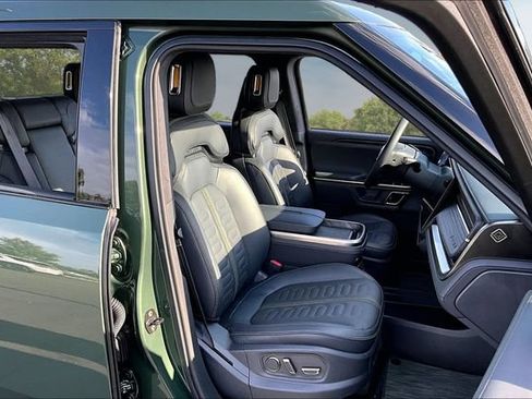 Used 2023 Rivian R1T Adventure Dual AWD/4WD image 29