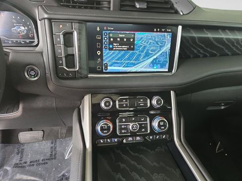 Used 2023 GMC Yukon XL Denali w/ Max Trailering Package AWD/4WD image 26