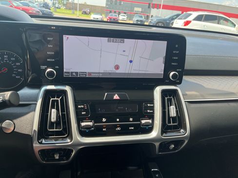Used 2021 Kia Sorento SX AWD/4WD image 22