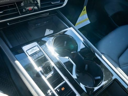 New 2026 Volkswagen Atlas Cross Sport SE image 19