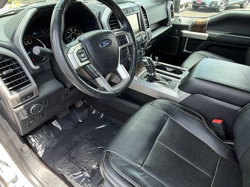 Used 2020 Ford F150 Lariat w/ Equipment Group 502A Luxury AWD/4WD image 10