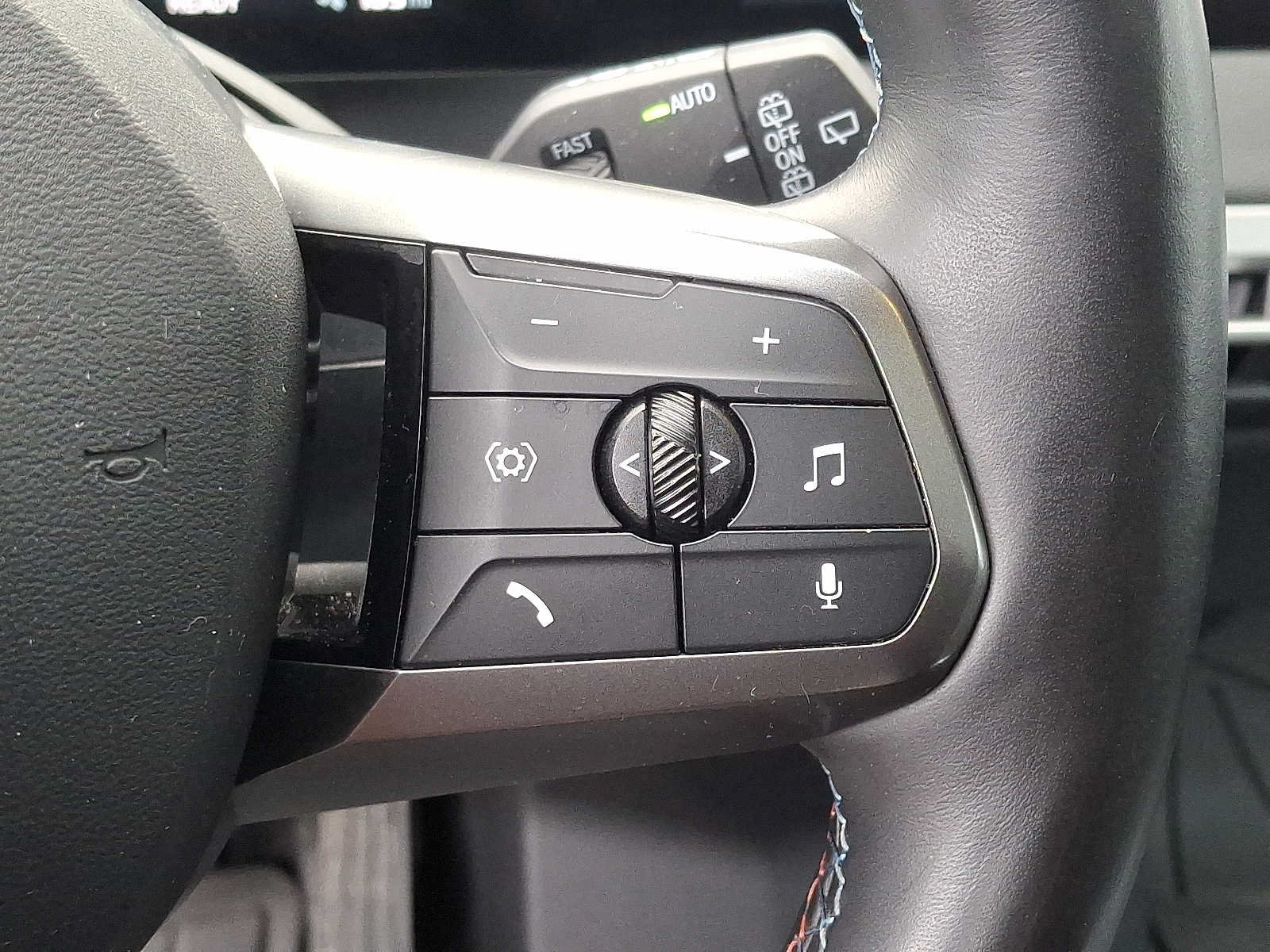 Used 2025 BMW iX M60 AWD/4WD image 23