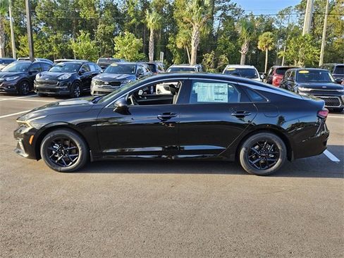 New 2026 Kia K5 LXS image 3