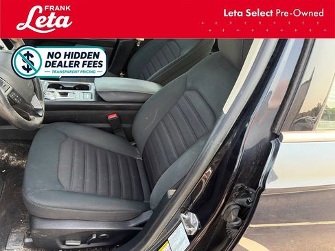 Used 2020 Ford Fusion SE FWD image 11