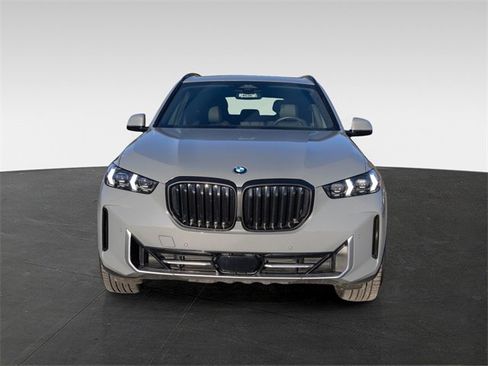 Certified 2025 BMW X5 xDrive40i w/ Parking Assistance Package image 13
