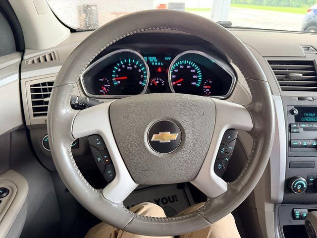 Used 2012 Chevrolet Traverse LS FWD image 16