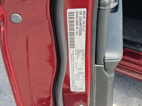 New 2026 Jeep Grand Cherokee Limited AWD/4WD image 38