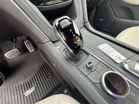 Certified 2024 Cadillac XT6 Sport image 16