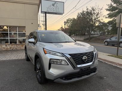 Used 2021 Nissan Rogue SL w/ Premium Package