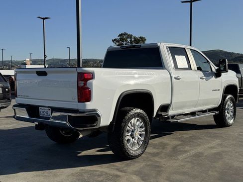 Used 2023 Chevrolet Silverado 2500 LT w/ Convenience Package image 6