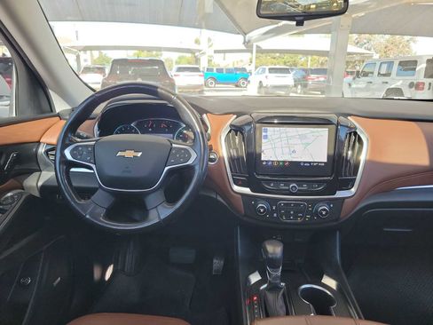 Used 2021 Chevrolet Traverse High Country FWD image 14