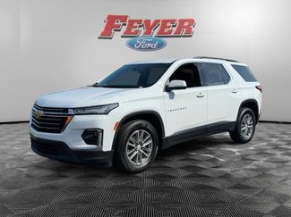 Used 2023 Chevrolet Traverse LT FWD video 1