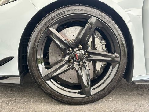 Used 2023 Chevrolet Corvette Z06 w/ Z07 Performance Package image 17