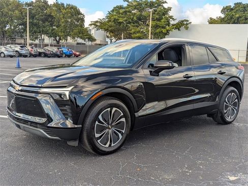 Used 2024 Chevrolet Blazer EV LT image 3