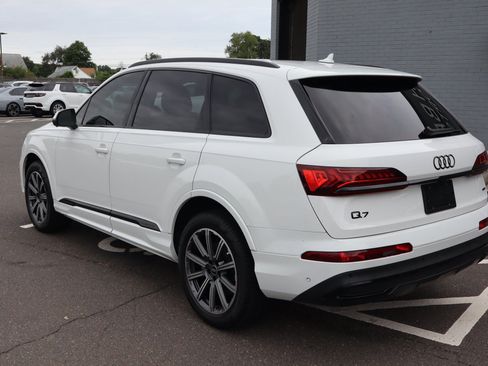 Used 2023 Audi Q7 2.0T Premium Plus w/ Premium Plus Package AWD/4WD image 9