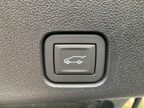 New 2026 Chevrolet Traverse LT AWD/4WD image 32