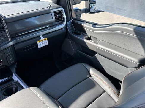 New 2025 Ford F250 Lariat w/ Lariat Ultimate Package image 14