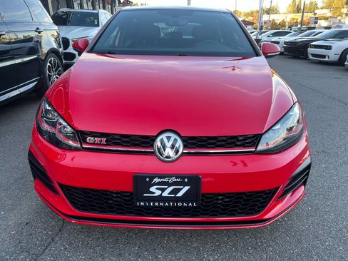 Used 2020 Volkswagen GTI SE image 4