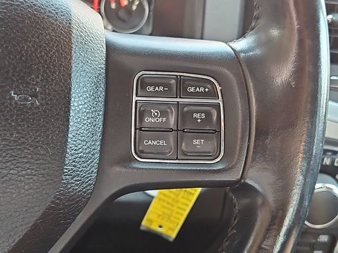 Used 2019 RAM 1500 Big Horn AWD/4WD image 12