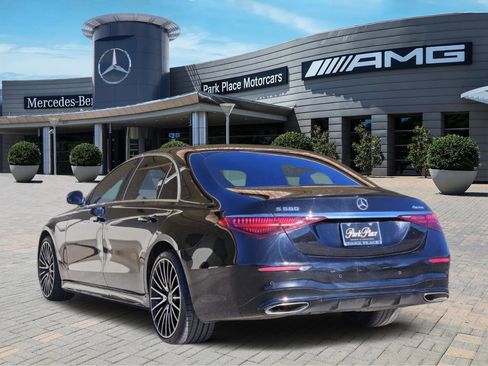 Used 2022 Mercedes-Benz S 580 4MATIC Sedan image 4