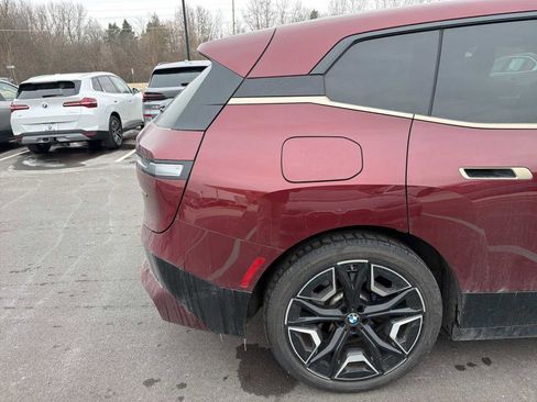 Certified 2023 BMW iX xDrive50 w/ Premium Package image 7