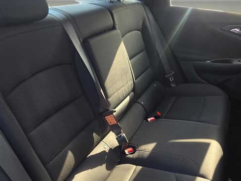 Used 2024 Chevrolet Malibu LT image 18