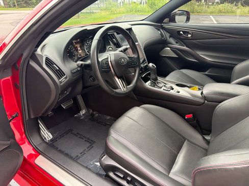 Used 2022 INFINITI Q60 Red Sport 400 w/ Cargo Package AWD/4WD image 17