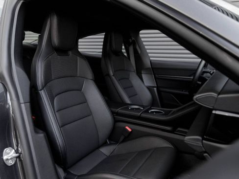 New 2025 Porsche Taycan 4S AWD/4WD image 30